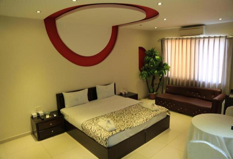 اتاق اکونومی یک تخته, Ajnadeen