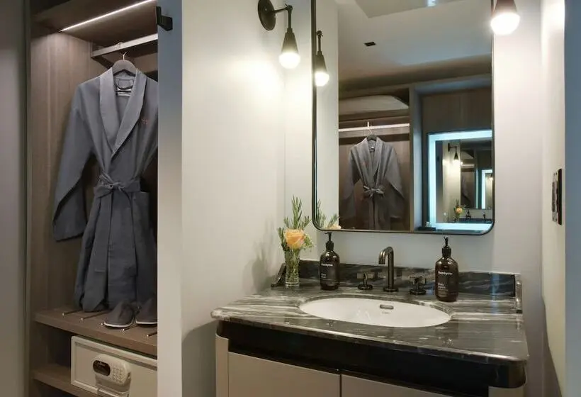 استودیوی استاندارد با تخت دوبل, Canopy by Hilton San Francisco SoMa