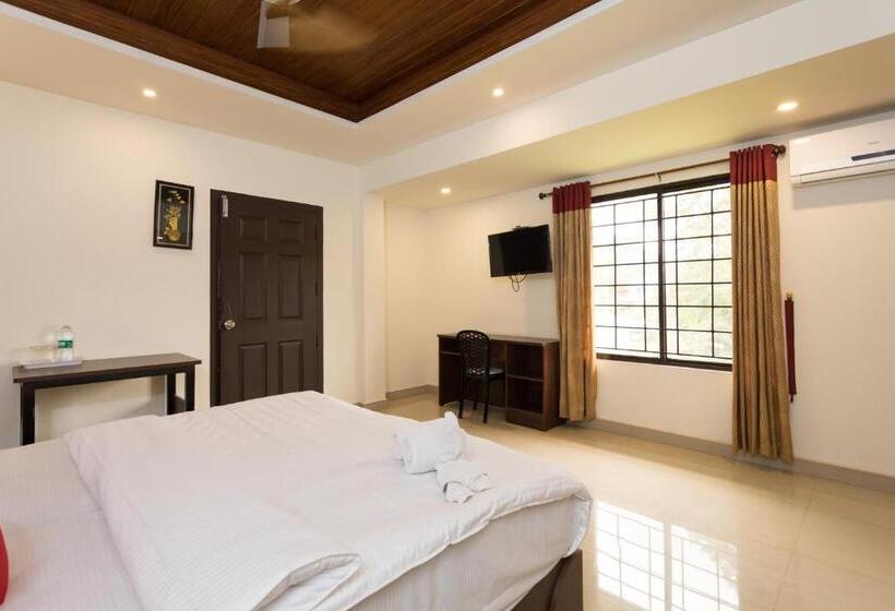 マウンテンビュースイート, Enroute Thekkady