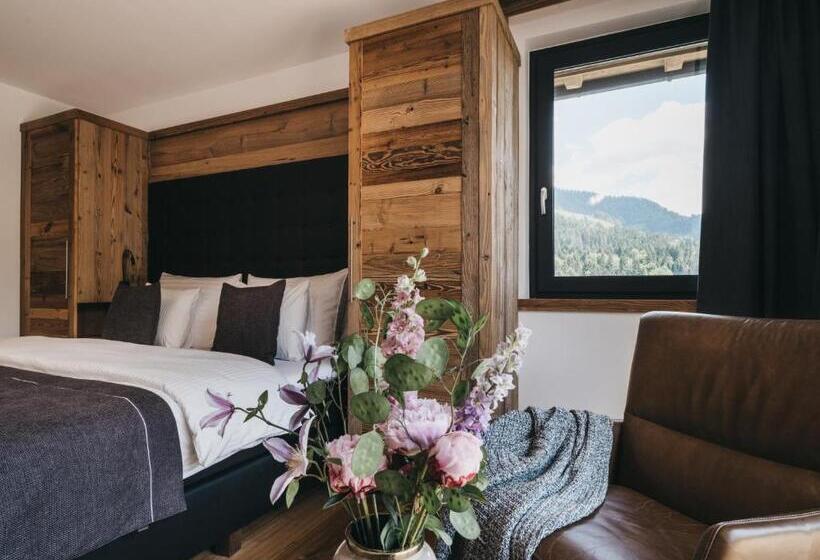 Номер Стандарт, Vaya Fieberbrunn