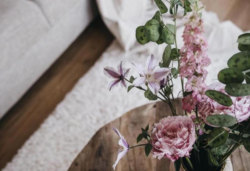 Апартаменты Superior 3 Спальни, Vaya Fieberbrunn