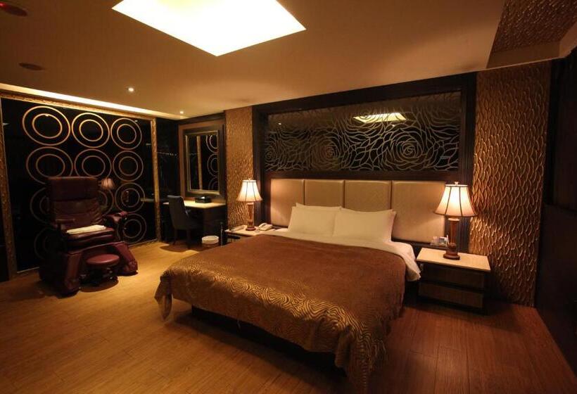 اتاق لوکس, Venice Motel