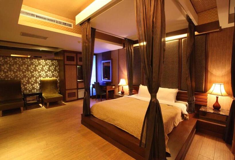 اتاق لوکس, Venice Motel