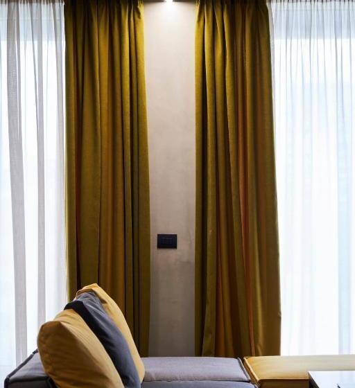 2 Bedroom Suite with Balcony, Adella Boutique Hotel   Free Secured Parking