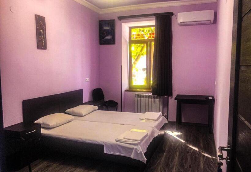 اتاق استاندارد, Victoria