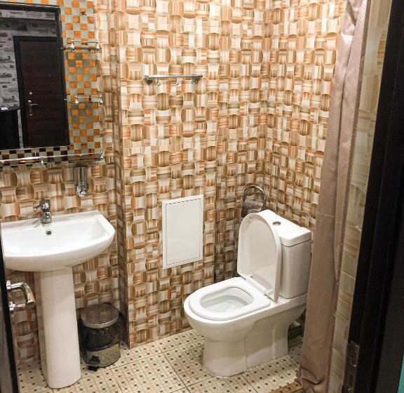 اتاق استاندارد با سرویس بهداشتی مشترک, Victoria