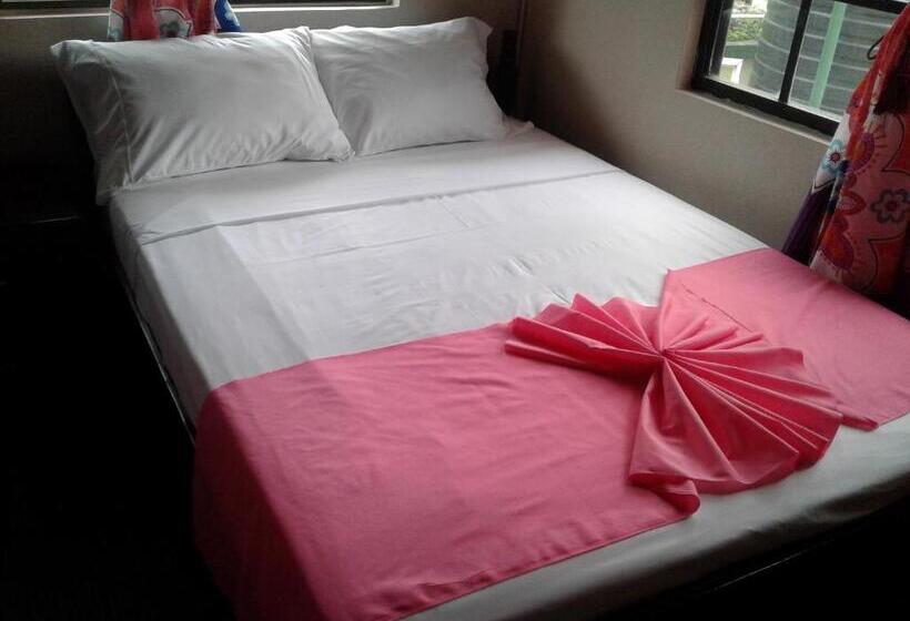 اتاق استاندارد, Little Palace Bnb