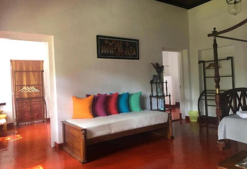 Perhejuniorsviitti, Gammaduwa Heritage Bungalow And Tea Gardens