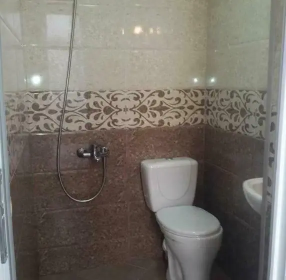 اتاق استاندارد, Luiza
