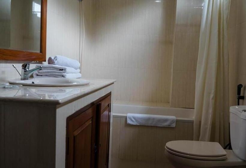 غرفة عائلية, Jepara Marina Seaview