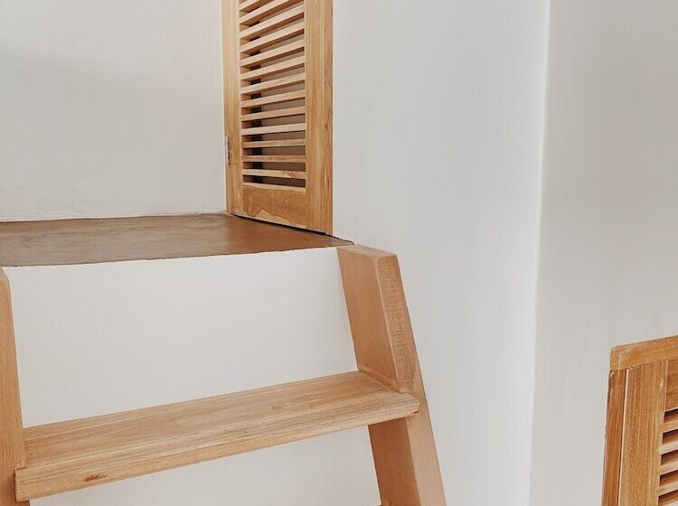 تختخواب در اتاق مشترک, Kos One Hostel