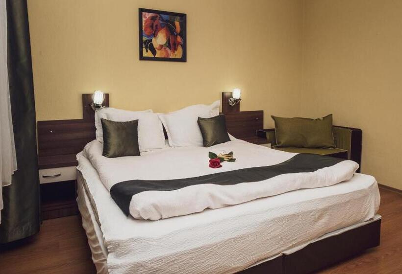 غرفة ديلوكس مزوَّدة بجاكوزي, Sky Garden House