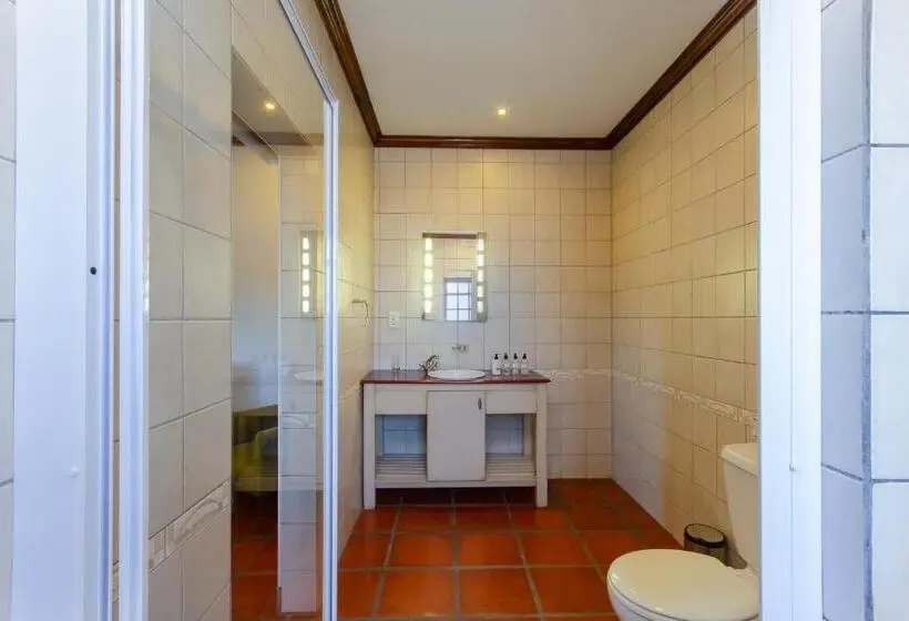 اتاق لوکس, Olive Tree Lodge