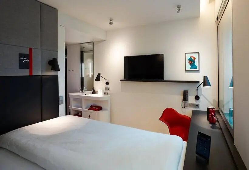 Standard Room King Size Bed