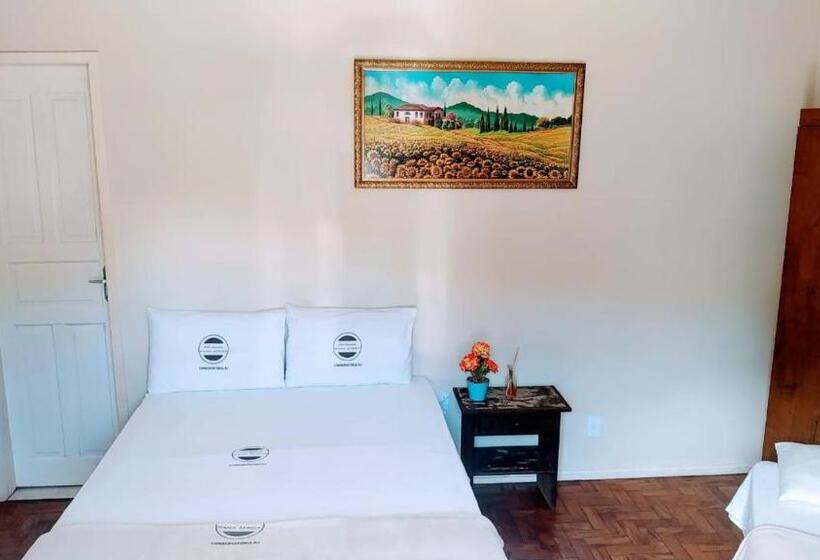 غرفة ديلوكس ثلاثية, Pousada Mama áfrica