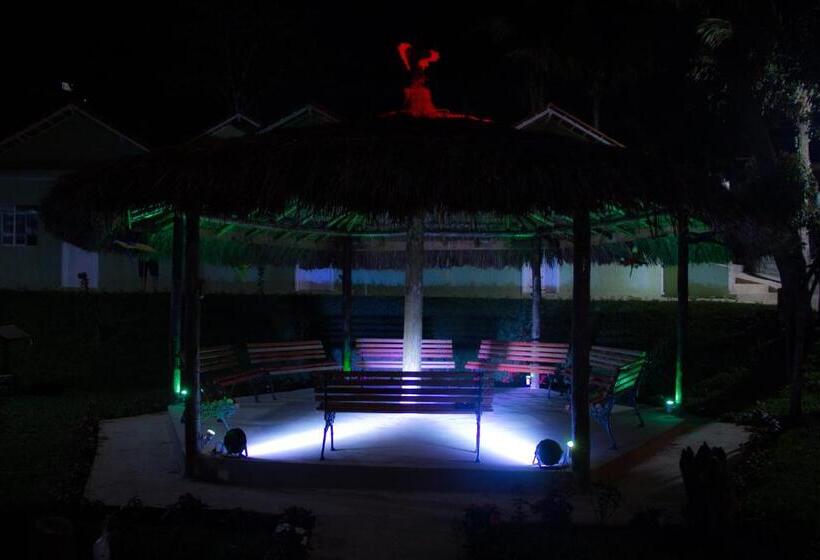 جناح إدارى, Pousada Mama áfrica