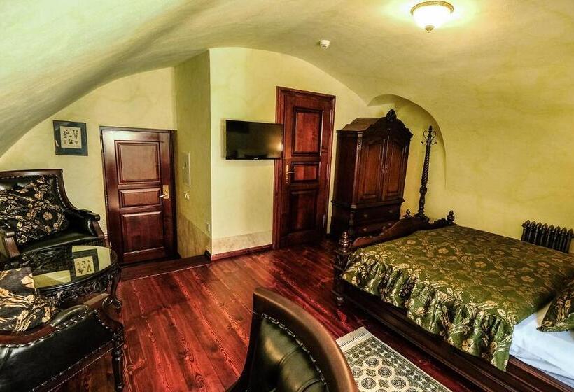 اتاق لوکس, Ebersbach