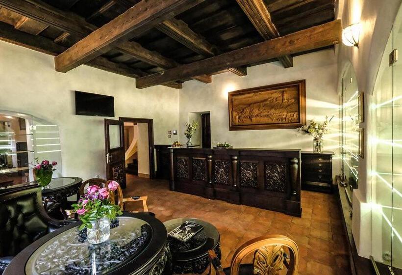 اتاق استاندارد اینتریور, Ebersbach