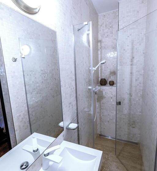 اتاق استاندارد یک نفره, Ebersbach