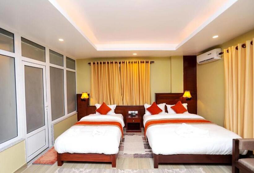 سوییت جونیور, The Clock