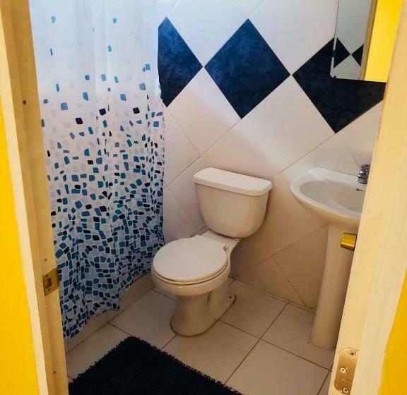 豪华房间, Hostal Apanantor 1