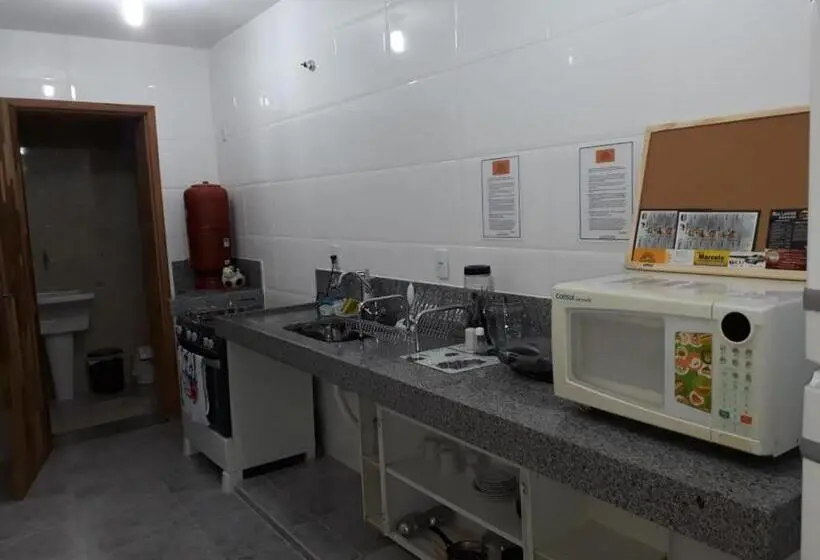 Geteiltes Mehrbettzimmer, Thiferer Hostel