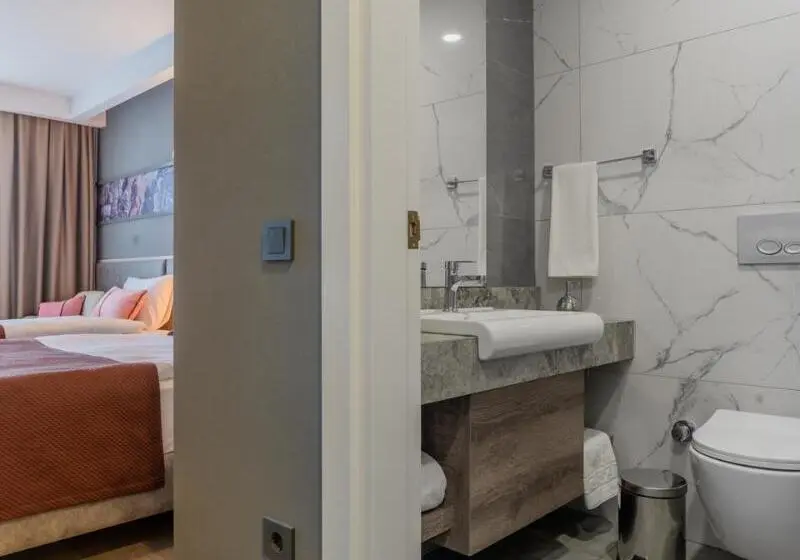 اتاق لوکس, Anara Sky Kualanamu