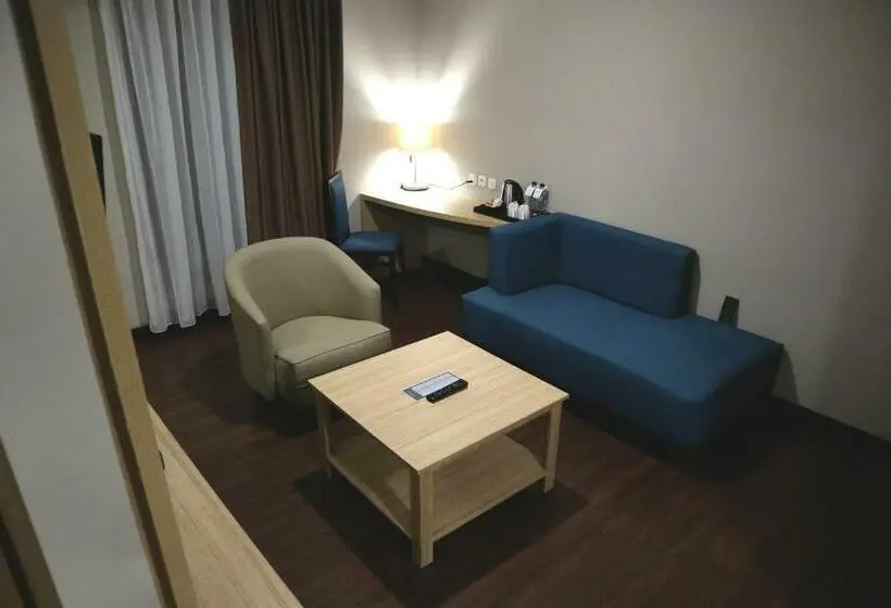اتاق لوکس با تخت بزرگ, Anara Sky Kualanamu