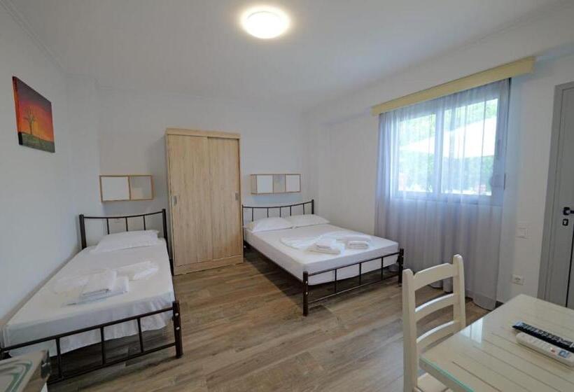 חדר סטנדרט לשלושה, Eduard Lagji Apartament