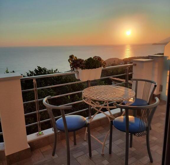 Triple Room Sea View, Eduard Lagji Apartament