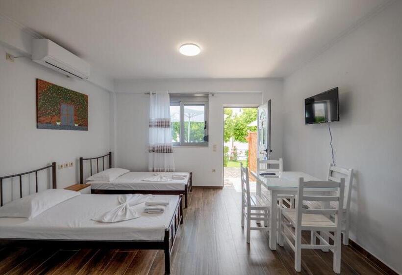 家庭海景房, Eduard Lagji Apartament