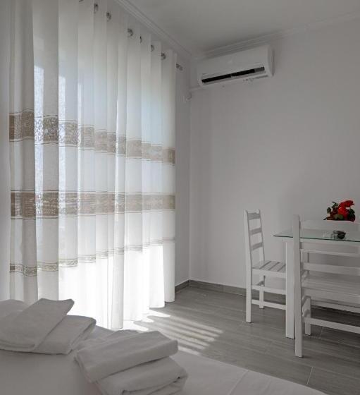 Triple Room Sea View, Eduard Lagji Apartament