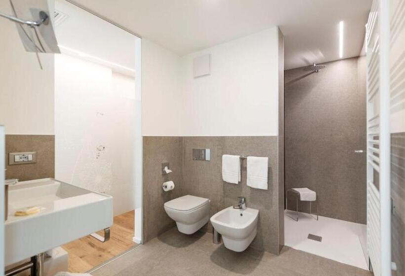 디럭스 스위트, Alea   Garda Lake Suite