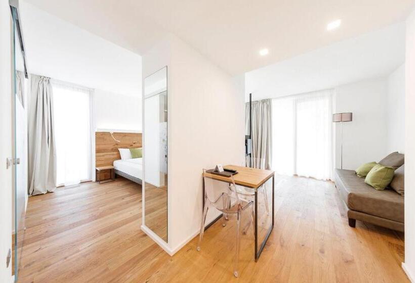 스탠다드 스튜디오, Alea   Garda Lake Suite