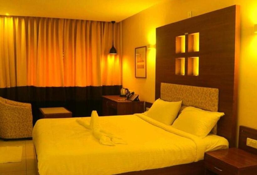 Deluxe-sviitti, Klase Hotels