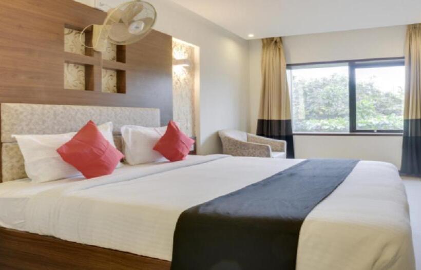 Superior Yhden Hengen Huone, Klase Hotels