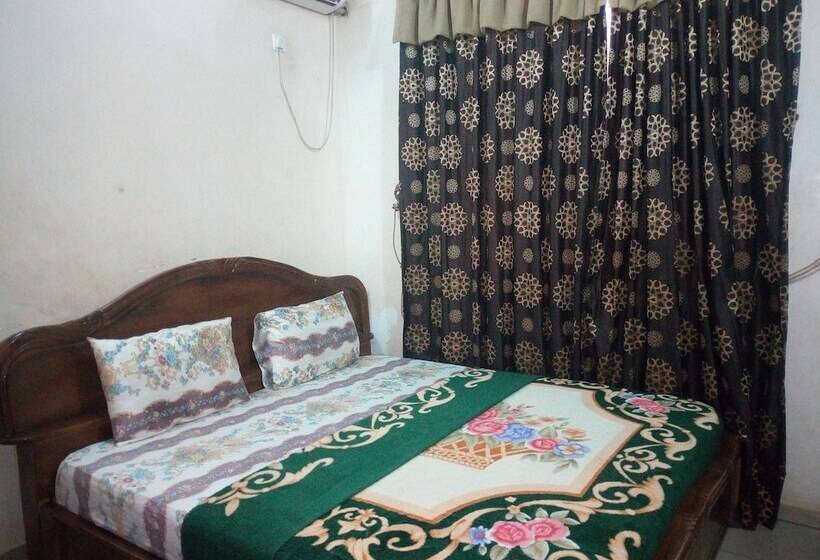 سوییت اجرایی, Wise