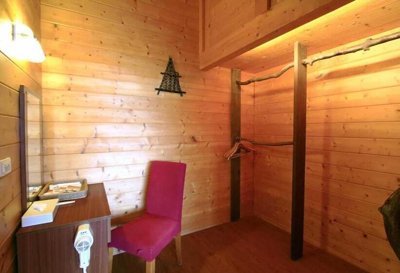 اتاق سوپریور چهار تخته, Yun Meng Xianjing Homestay