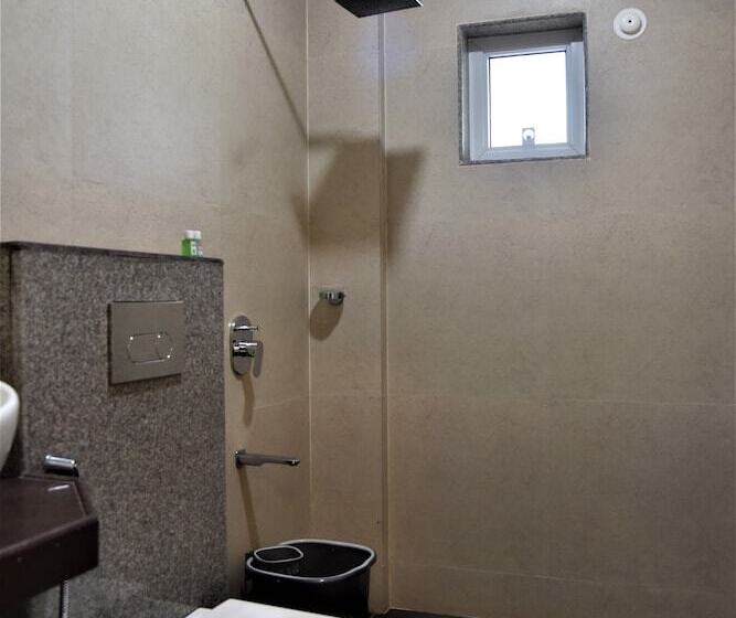 スーペリアールーム, Harmal S Residency