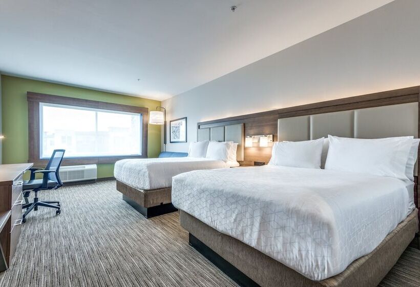 适合残疾人士使用的套间, Holiday Inn Express & Suites   Denton South, An Ihg