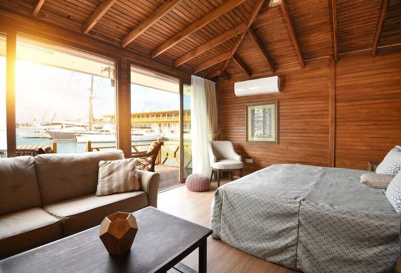 خانه 1 خوابه, Les Ambassadeurs Hotel Casino&marina