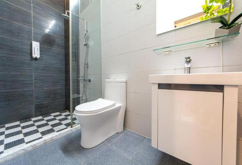 اتاق استاندارد چهار تخته, Jinguann B&b