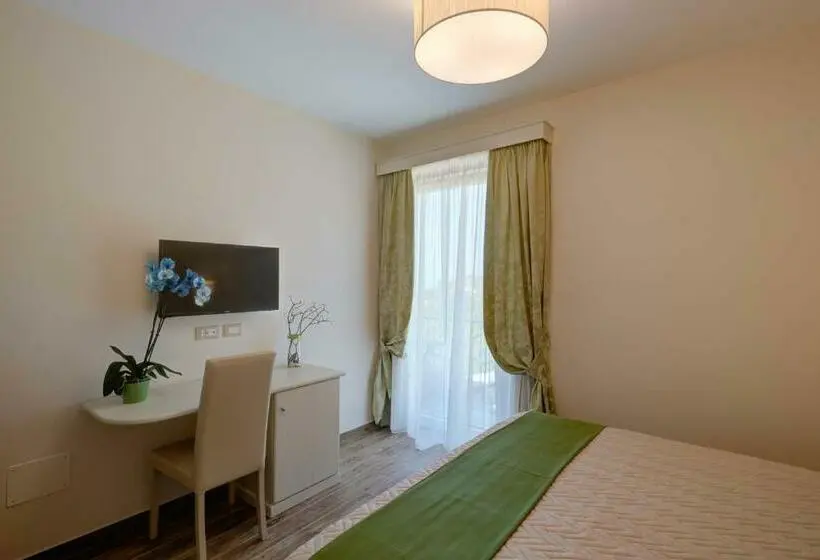 اتاق استاندارد با بالکن, Agriturismo La Peppina