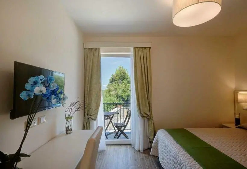 اتاق استاندارد با بالکن, Agriturismo La Peppina