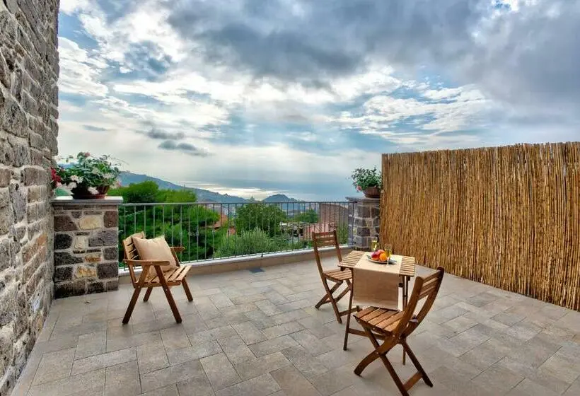 اتاق سوپریور چهار تخته, Agriturismo La Peppina