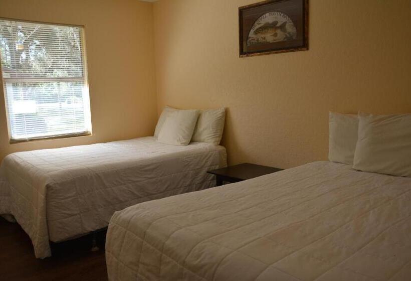 بنجلو قياسى 3 غرف نوم, Camp Mack, A Guy Harvey Lodge