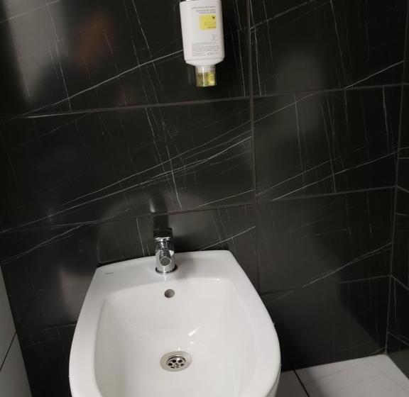 آپارتمان 1 خوابه با تراس, Rhombus