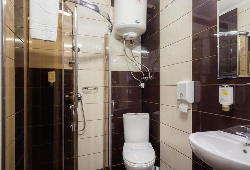 اتاق استاندارد با بالکن, Rhombus