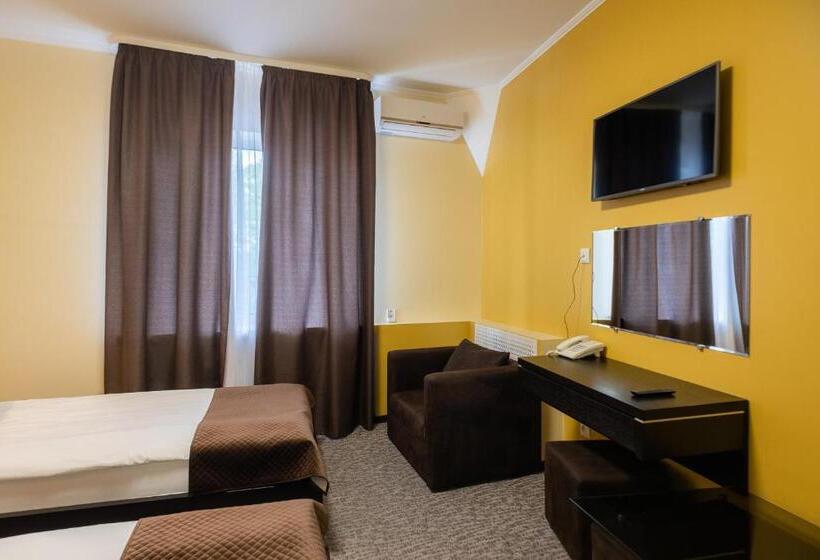 اتاق استاندارد با بالکن, Rhombus