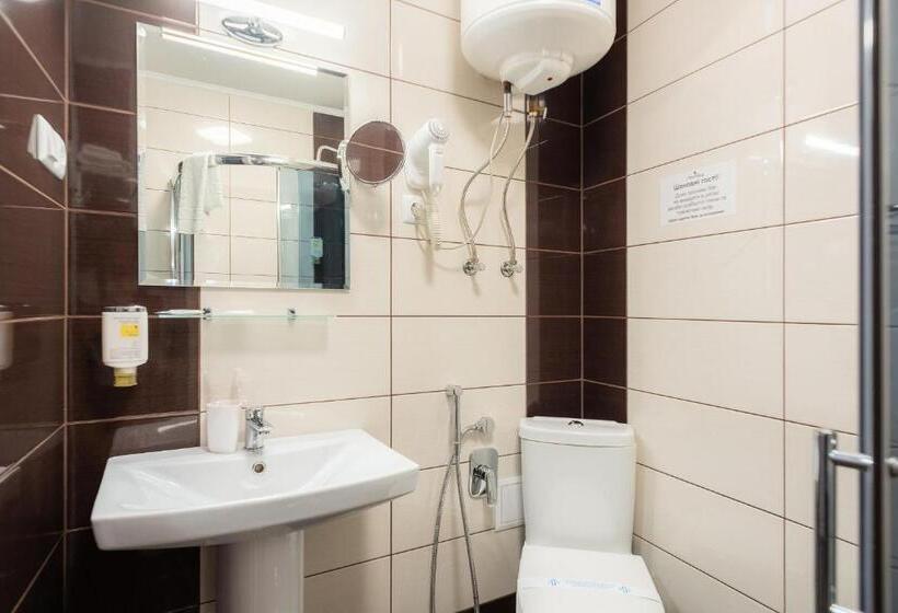 سوئیت با بالکن, Rhombus